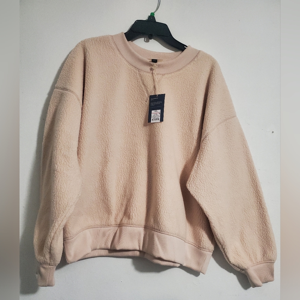Universal  Thread soft Sweater size XXL